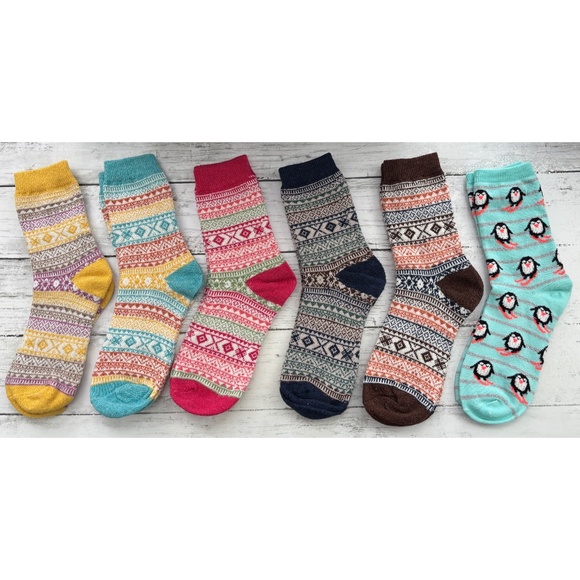6 Pair Women’s Fashion Crew Socks (Fits Shoe Size 5-9) - Picture 1 of 8